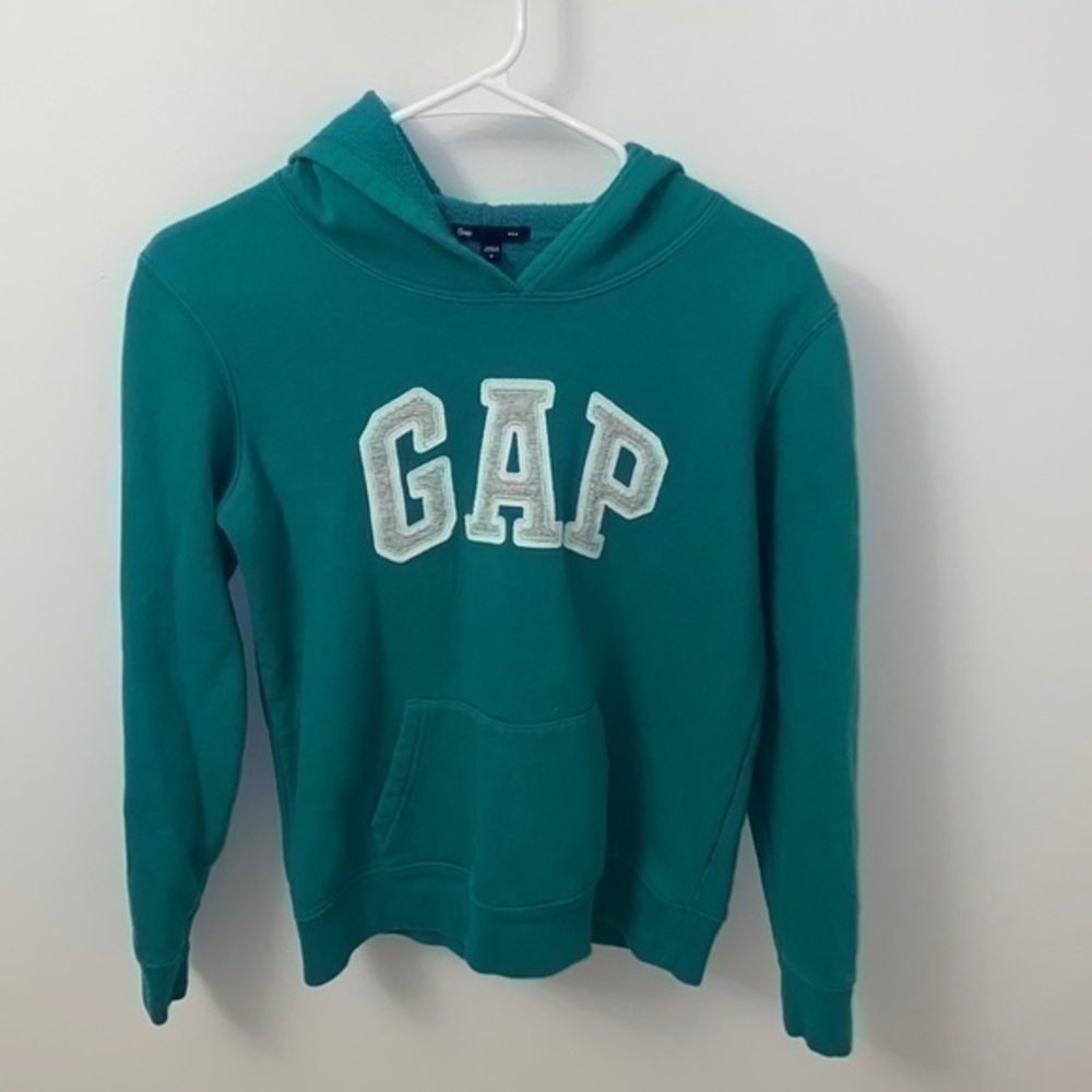 Gap Sweatshirt